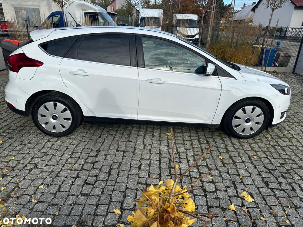 Ford Focus 1.0 EcoBoost Active - 4