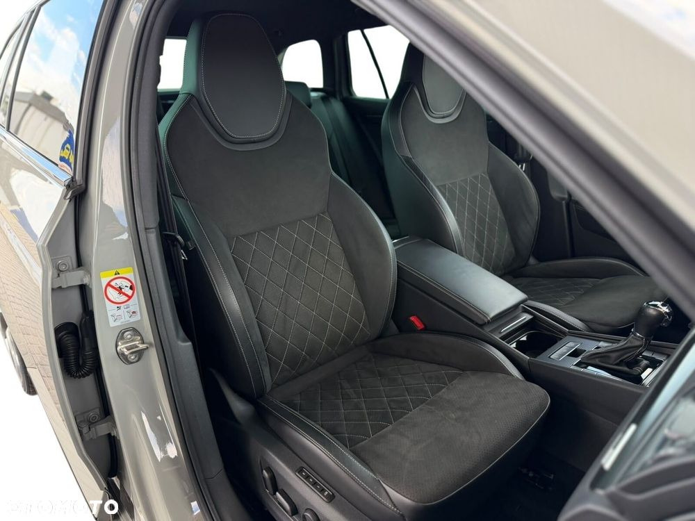 Skoda Superb 2.0 TDI SCR 4x4 Sportline DSG - 25