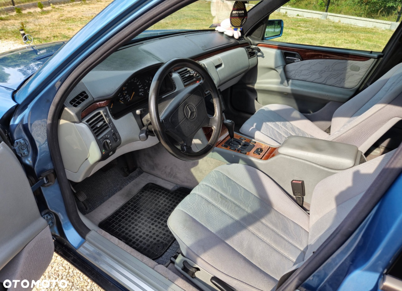 Mercedes-Benz Klasa E - 13
