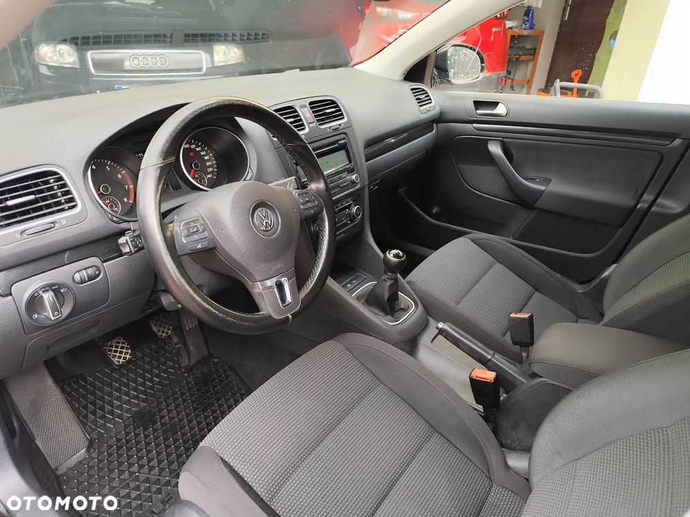 Volkswagen Golf 1.2 TSI BlueMotion Technology Comfortline - 21