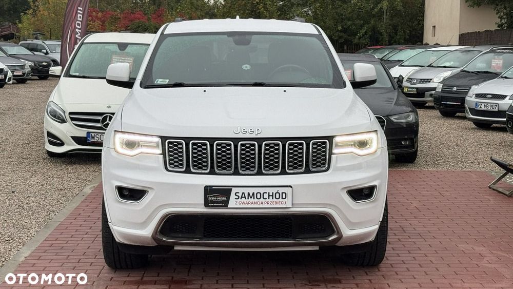 Jeep Grand Cherokee - 19