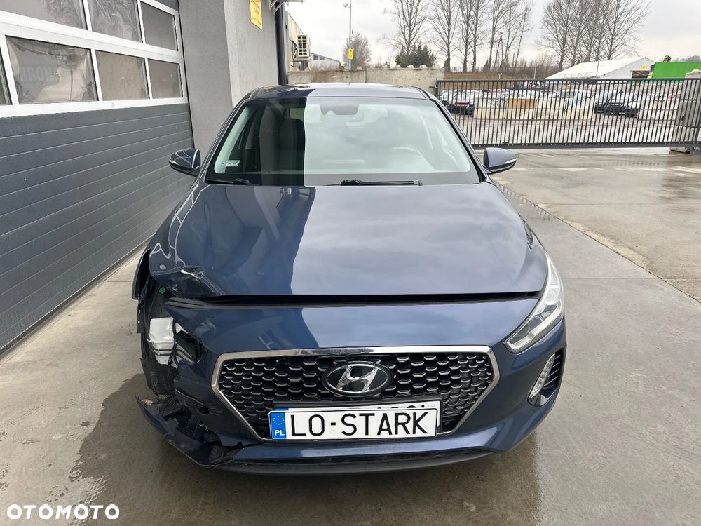 Hyundai i30 1.4 T-GDI Premiere Luxury - 3