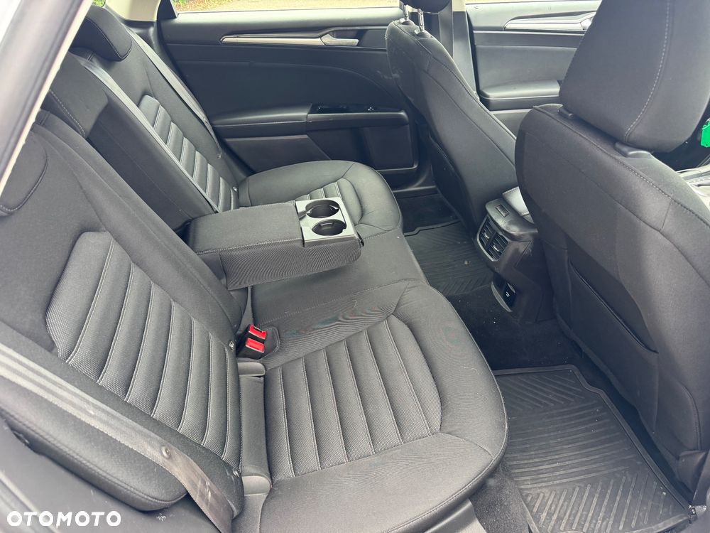 Ford Mondeo - 14