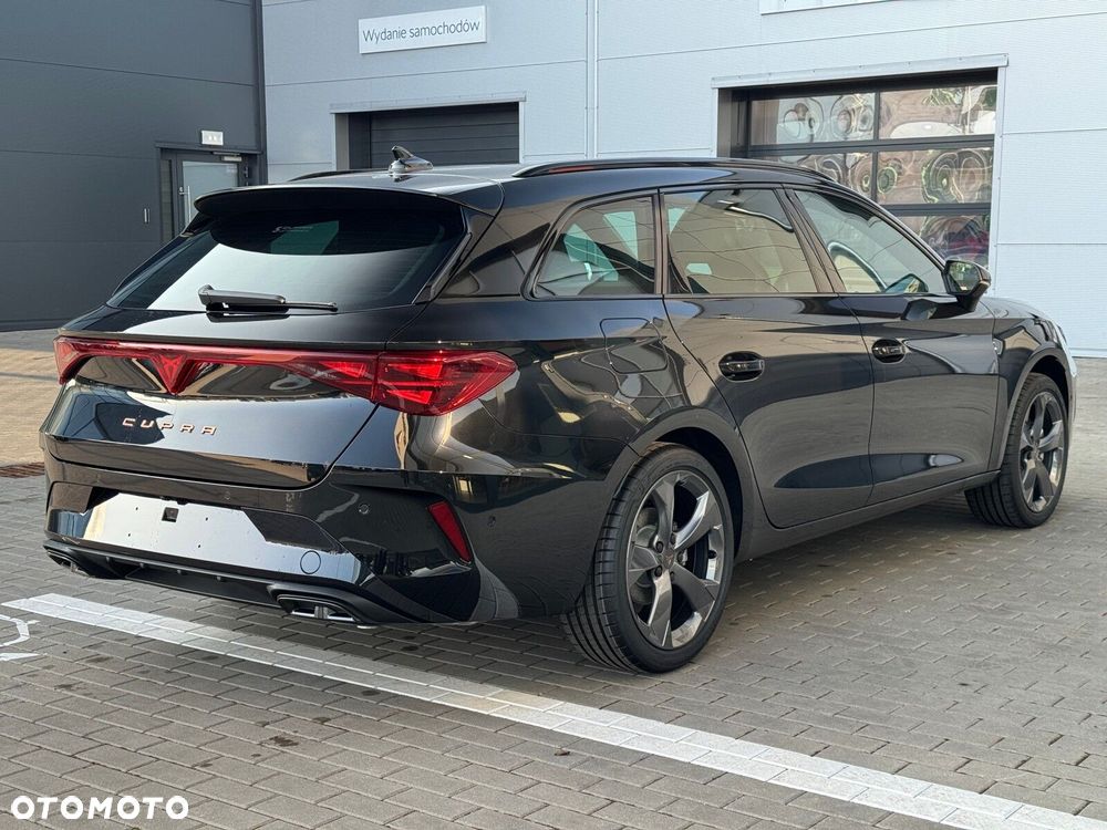 Cupra Leon Sportstourer 2.0 TSI 4Drive DSG - 4
