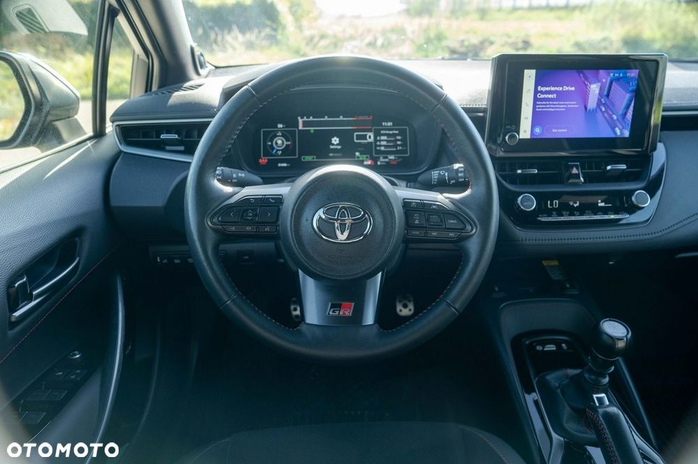 Toyota GR Corolla - 18