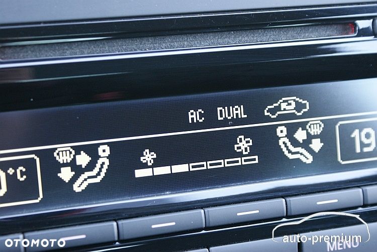 Volkswagen Golf 1.4 Style - 17