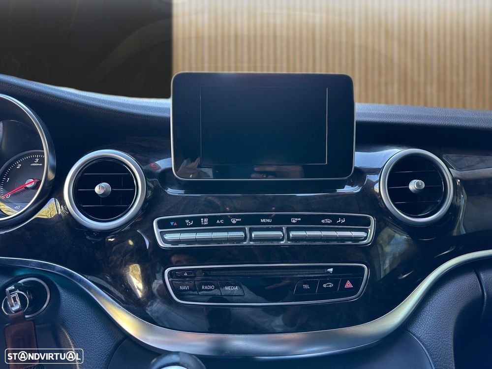 Mercedes-Benz V 220 CDi Avantgarde - 14