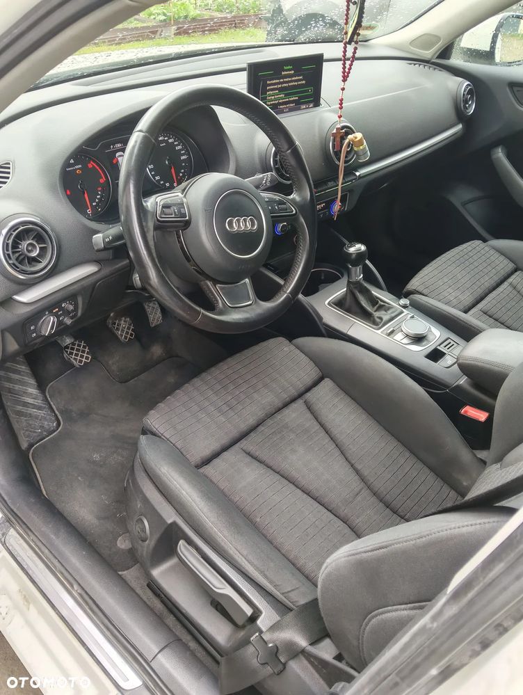 Audi A3 Sportback 2.0 TDI Edycja Specjalna - 12
