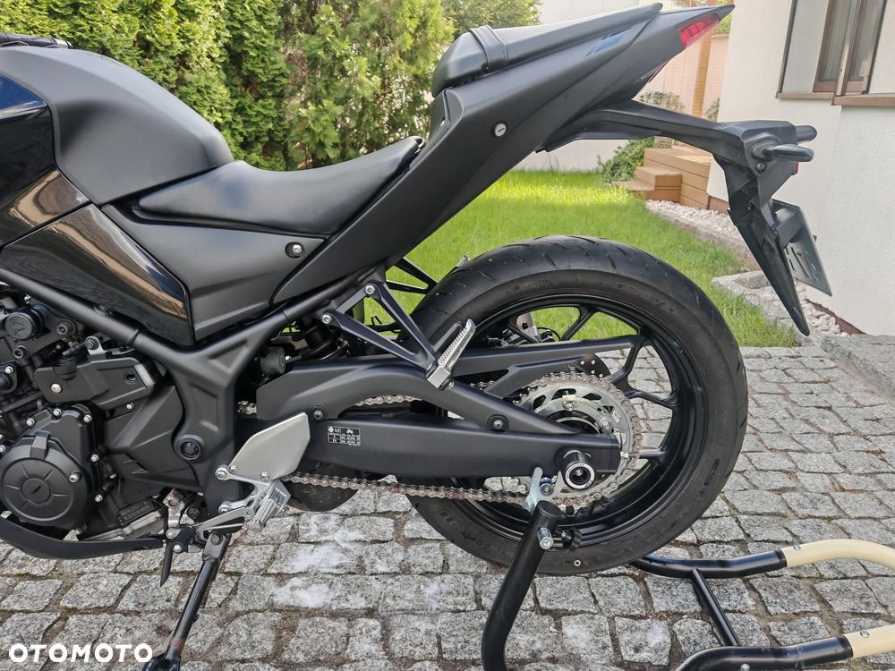 Yamaha MT - 8