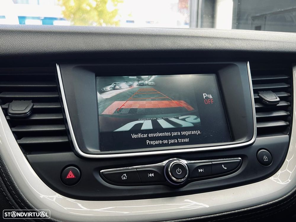 Opel Grandland X 1.2 T Business Edition - 31