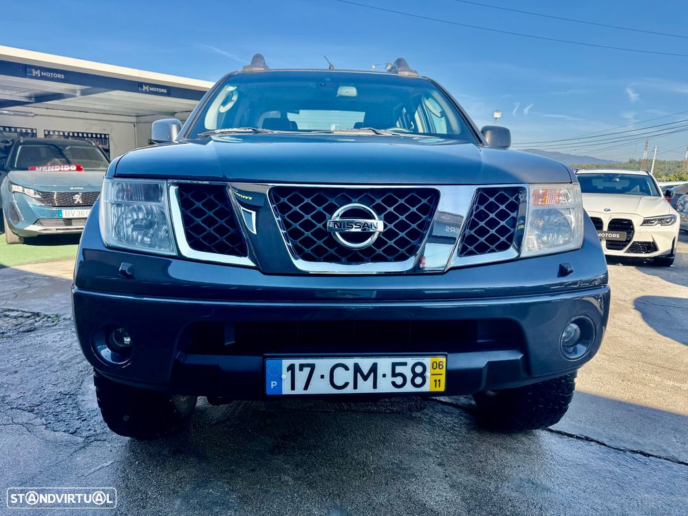 Nissan Navara 2.5 dCi CD LE Prem.+BDT AT - 39