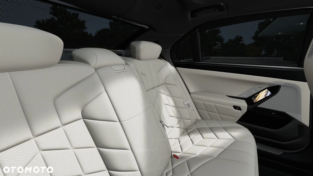 BMW Seria 7 740d xDrive mHEV M Sport sport - 11