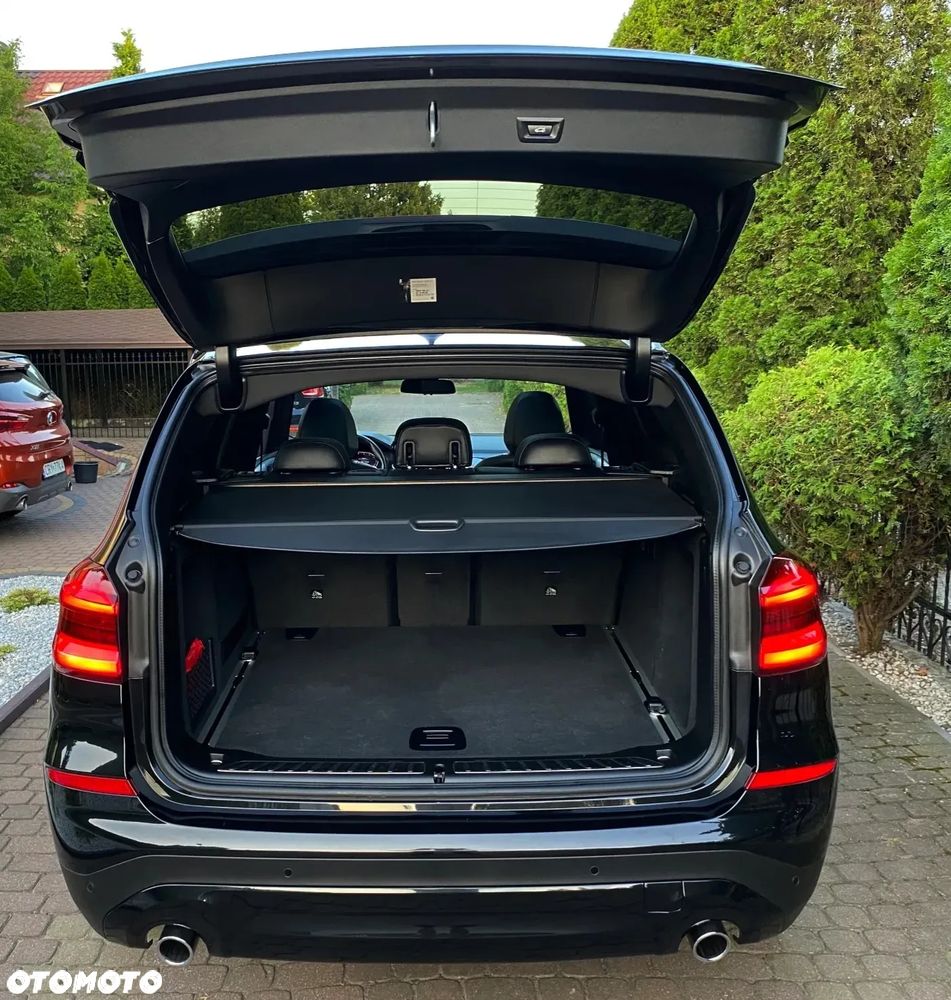 BMW X3 sDrive18d Luxury Line - 6
