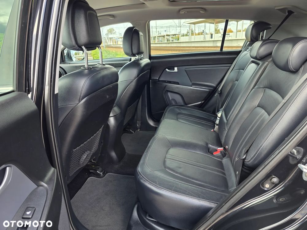 Kia Sportage 2.0 CRDI 184 4WD Automatik Fifa World Cup Edition - 17