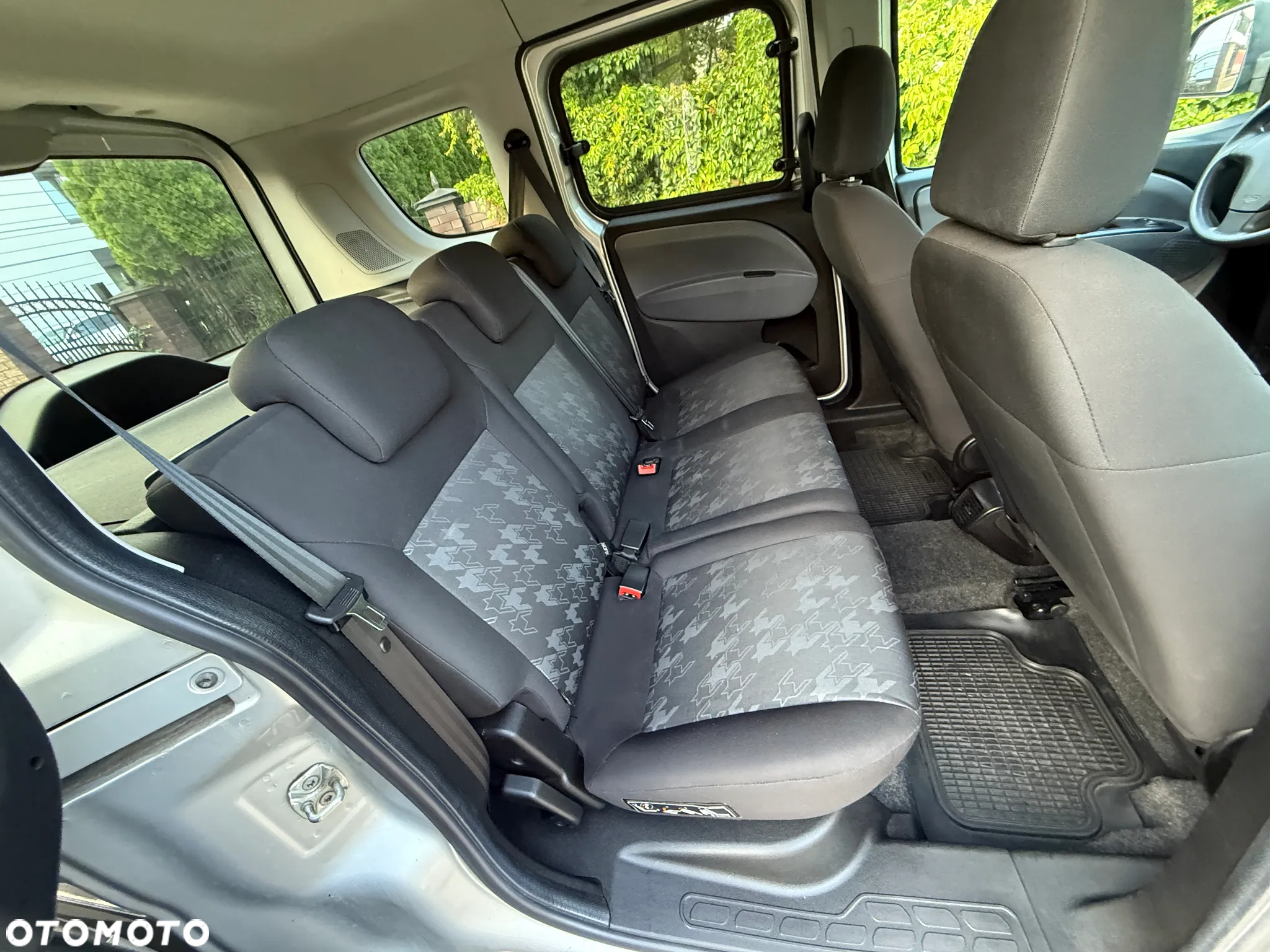 Opel Combo Tour 1.4 Enjoy - 31