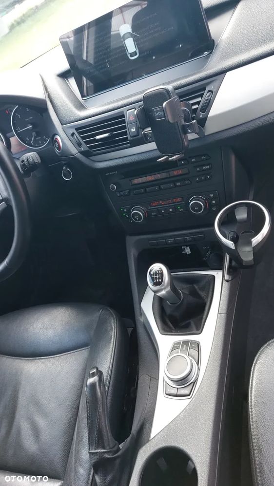 BMW X1 xDrive18d xLine - 29