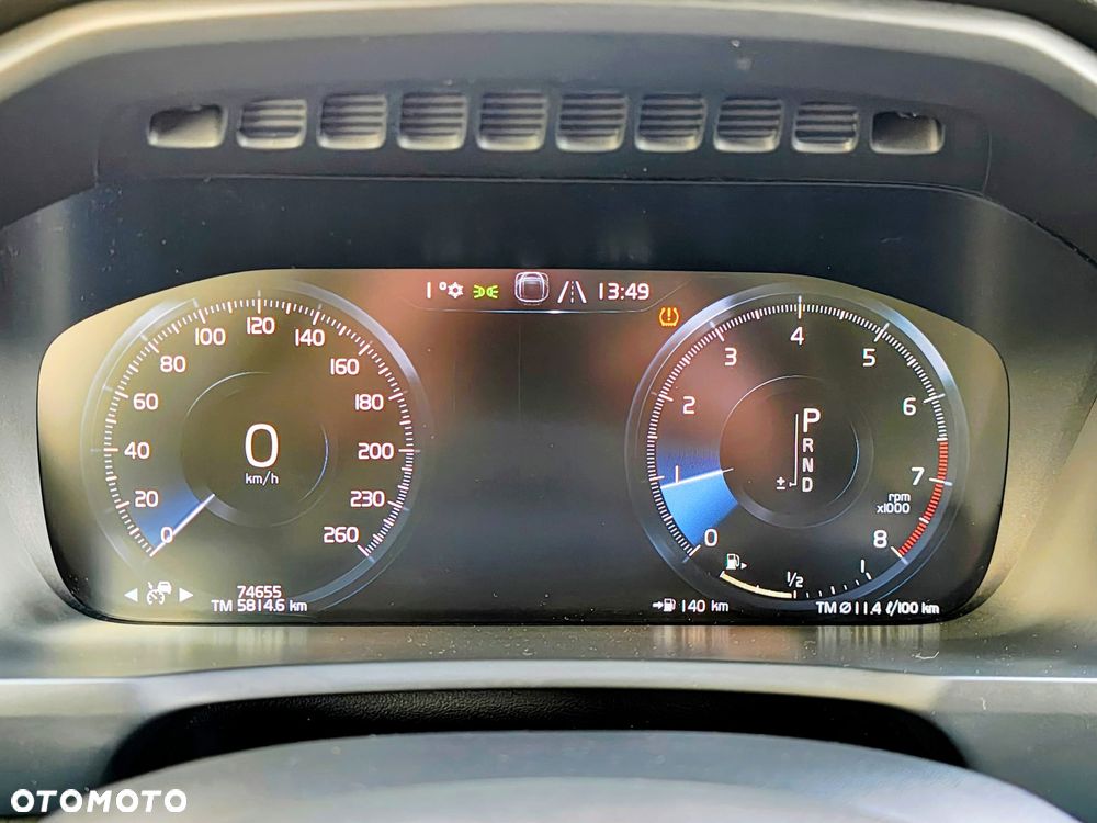 Volvo XC 90 T5 AWD Geartronic Momentum - 11