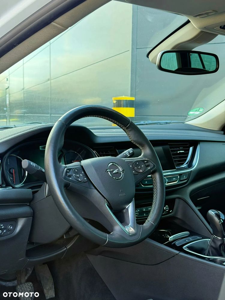 Opel Insignia 2.0 CDTI Cosmo S&S - 20