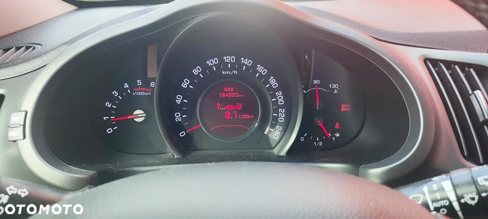 Kia Sportage 2.0 CRDI L AWD - 9