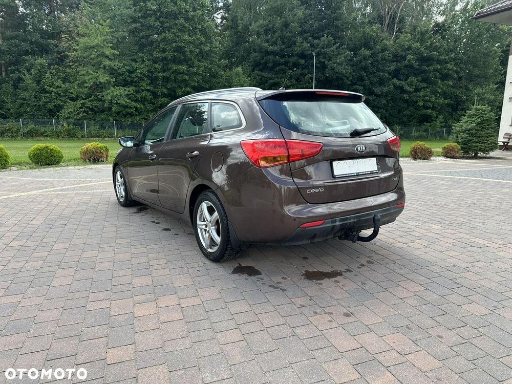Kia Ceed - 5