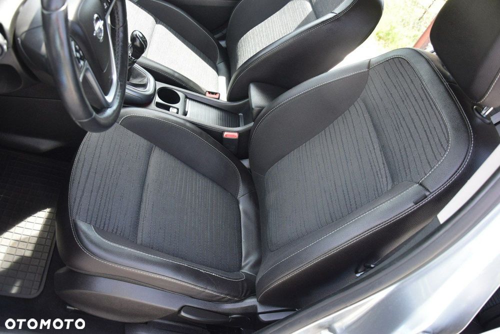 Opel Astra 1.4 T Energy EU6 - 28