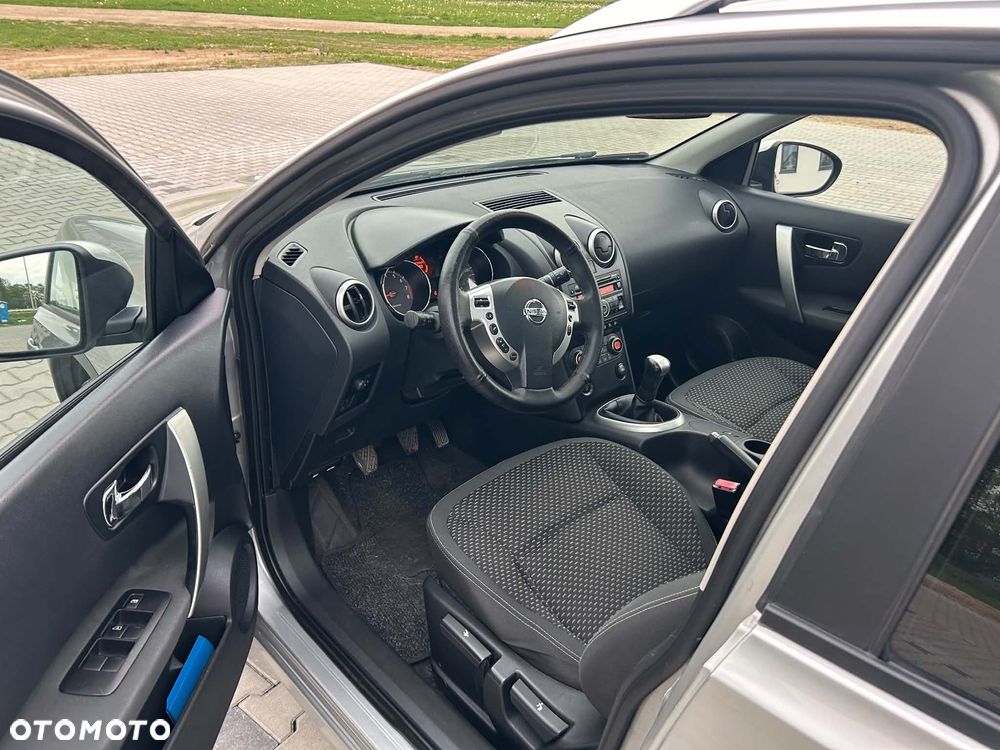 Nissan Qashqai+2 1.6 visia - 15