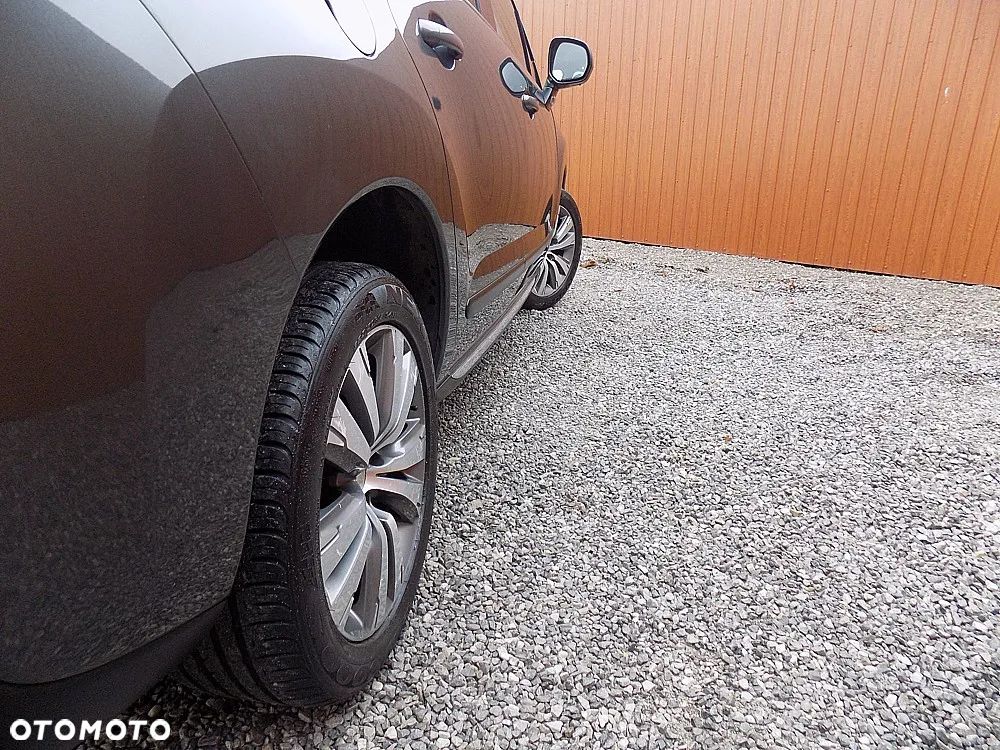 Peugeot 3008 PureTech 130 Stop & Start GPF Allure - 24