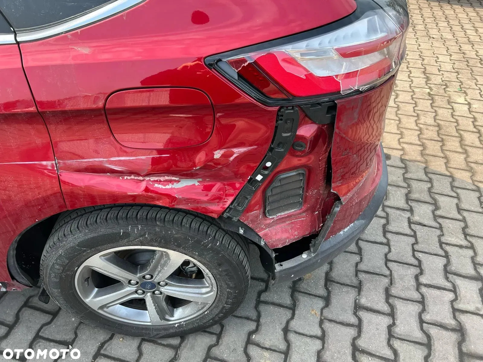 Ford Edge - 10