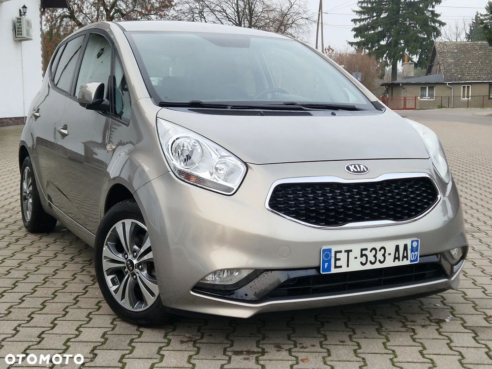 Kia Venga - 30