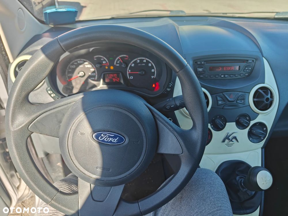 Ford KA 1.2 Ambiente - 11