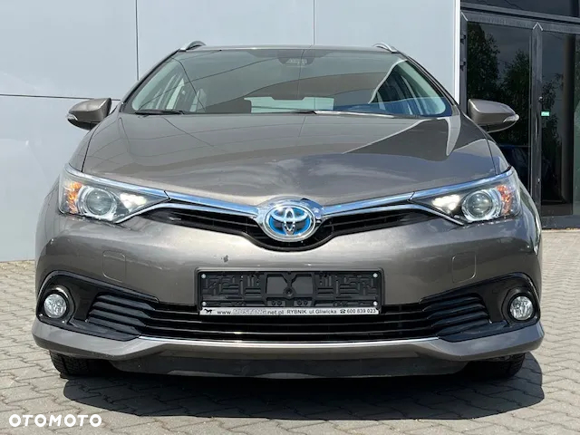 Toyota Auris Hybrid 135 Active - 4