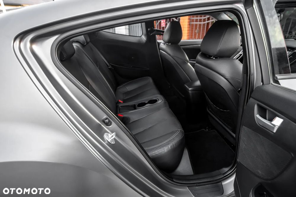 Hyundai Veloster 1.6 Turbo Premium - 20