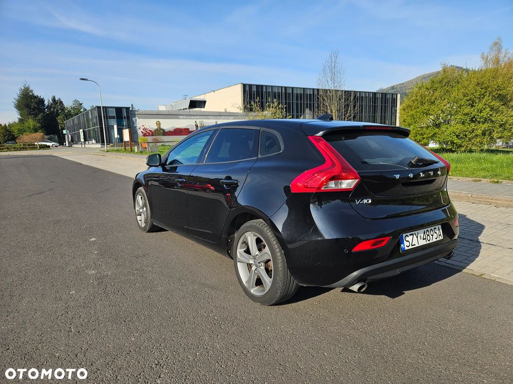 Volvo V40 T2 - 6