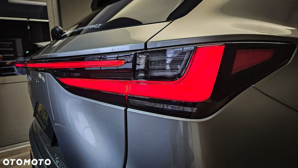 Lexus NX 350h Prestige 2WD - 14