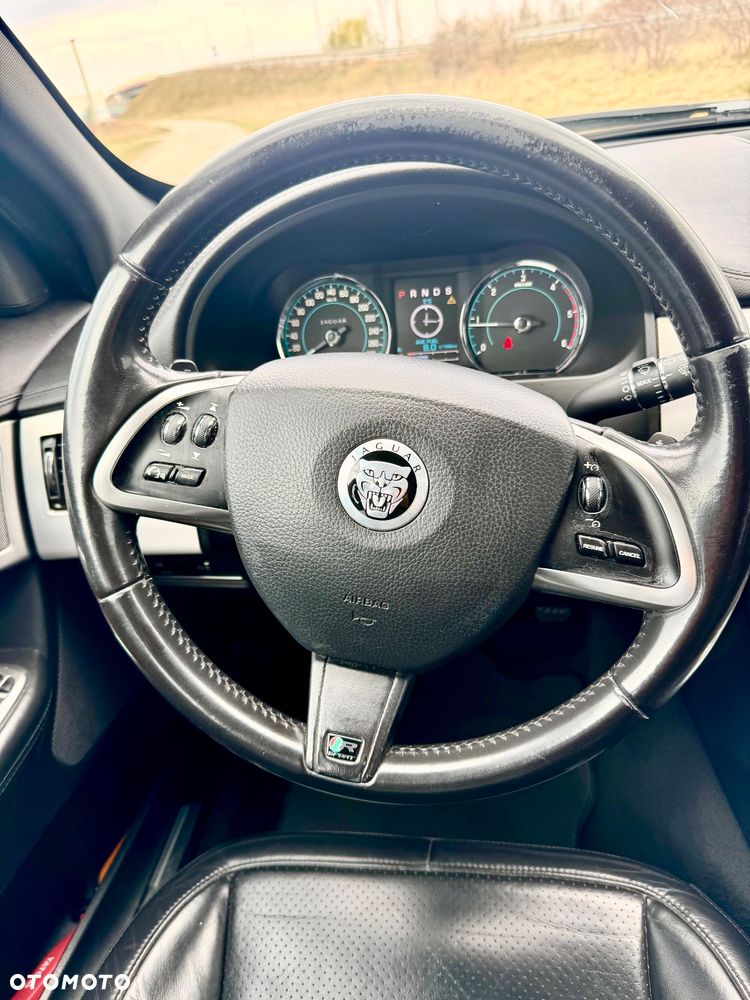 Jaguar XF 3.0 V6 D S Premium Luxury - 13
