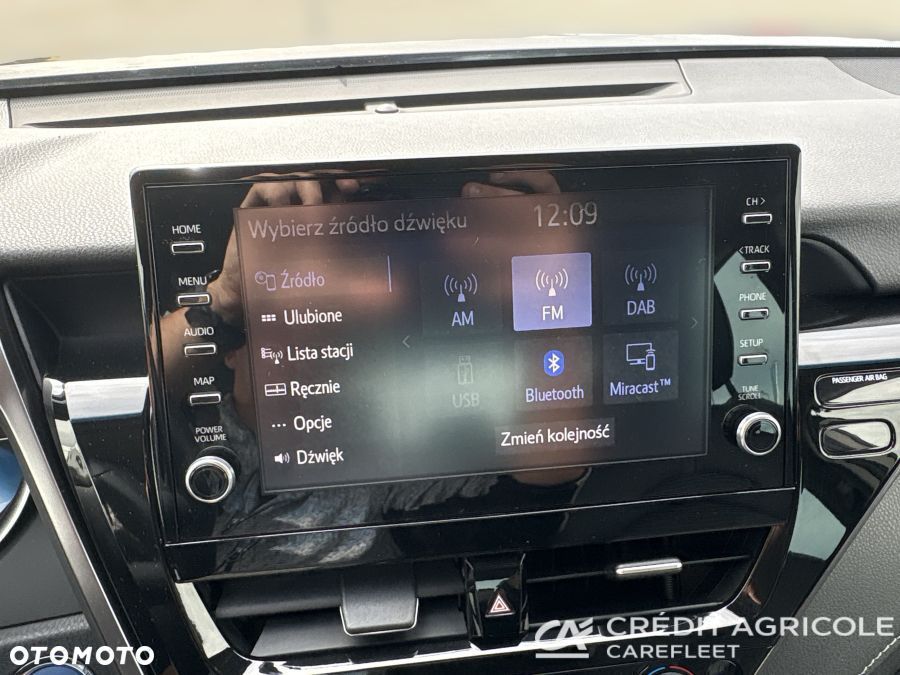 Toyota Camry 2.5 Hybrid Prestige CVT - 29