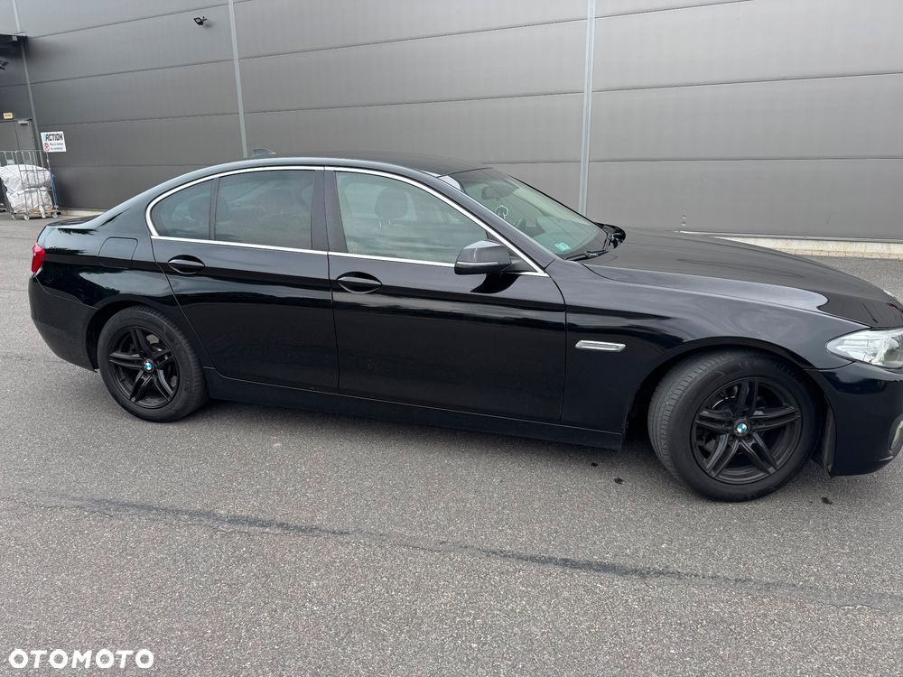 BMW Seria 5 520d xDrive Luxury Line - 8