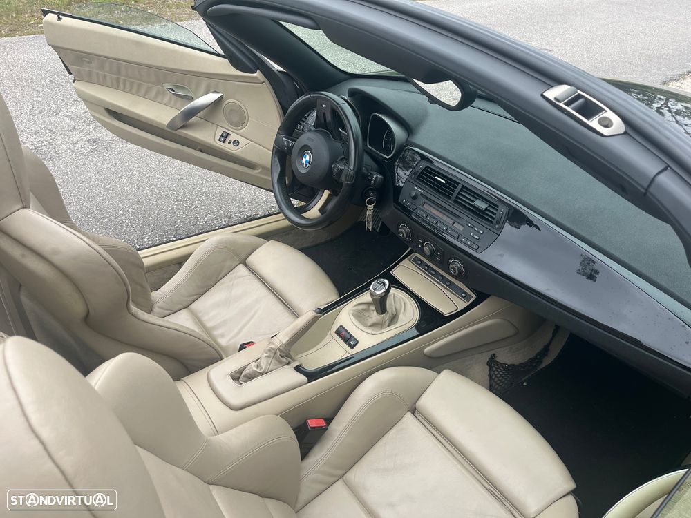 BMW Z4 2.0i - 11