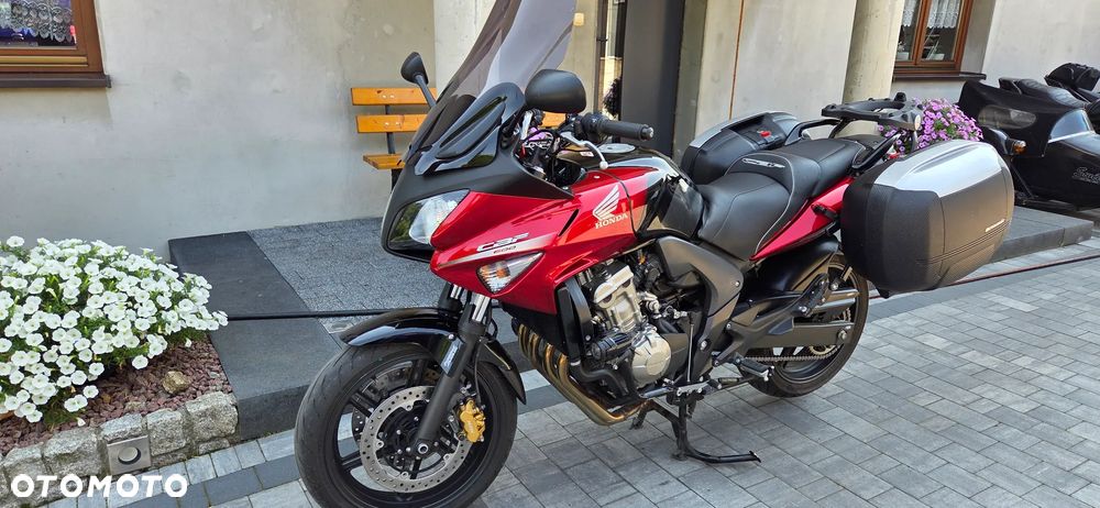 Honda CBF - 7