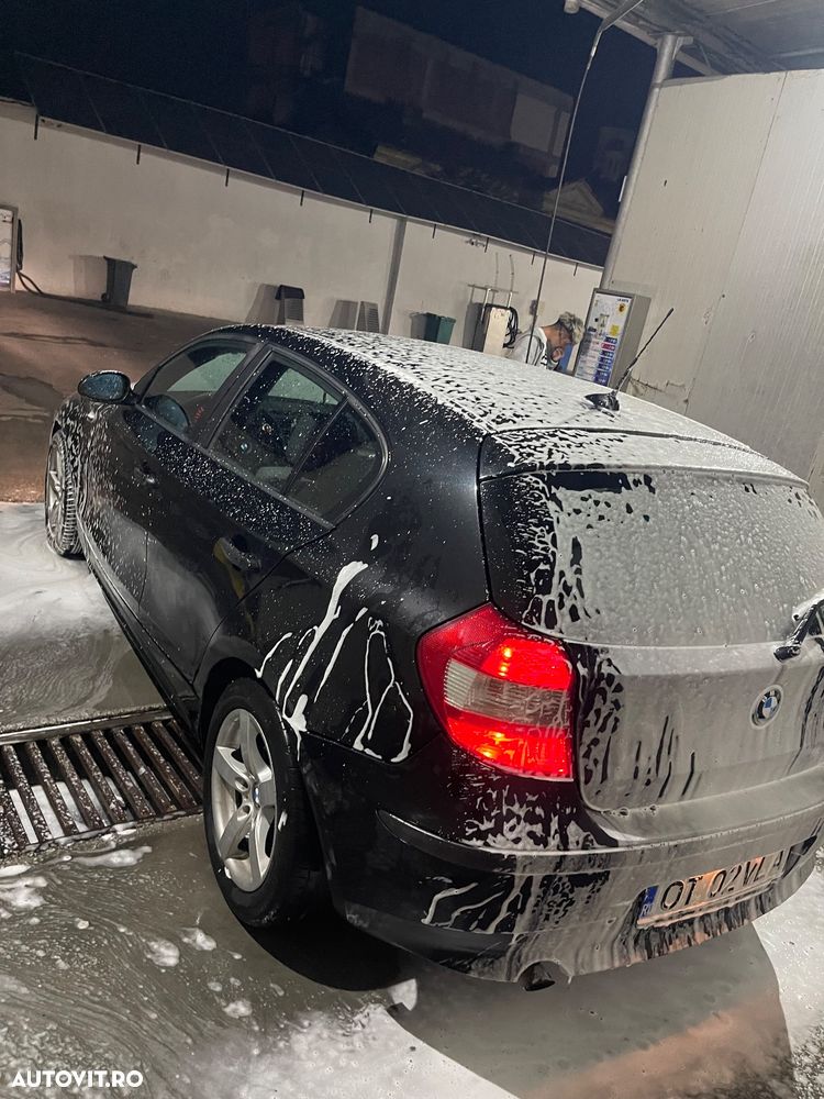 BMW Seria 1 118d - 5