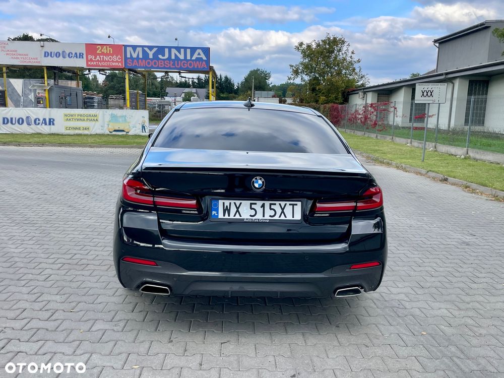 BMW Seria 5 520i mHEV M Sport sport - 10