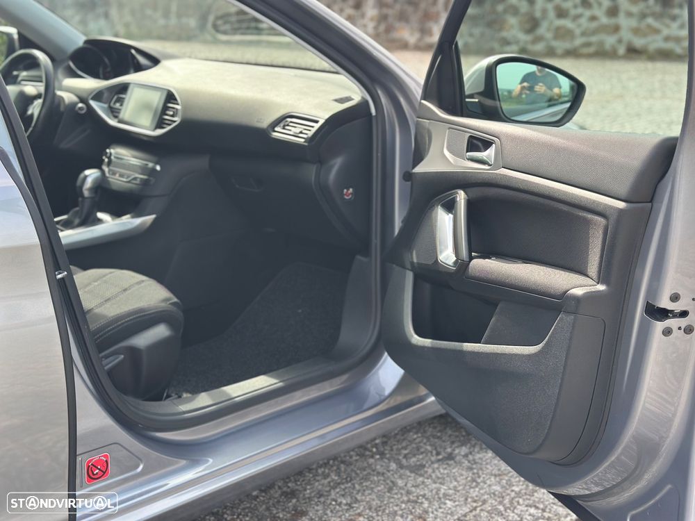 Peugeot 308 SW 1.6 BlueHDi Allure J18 EAT6 - 36