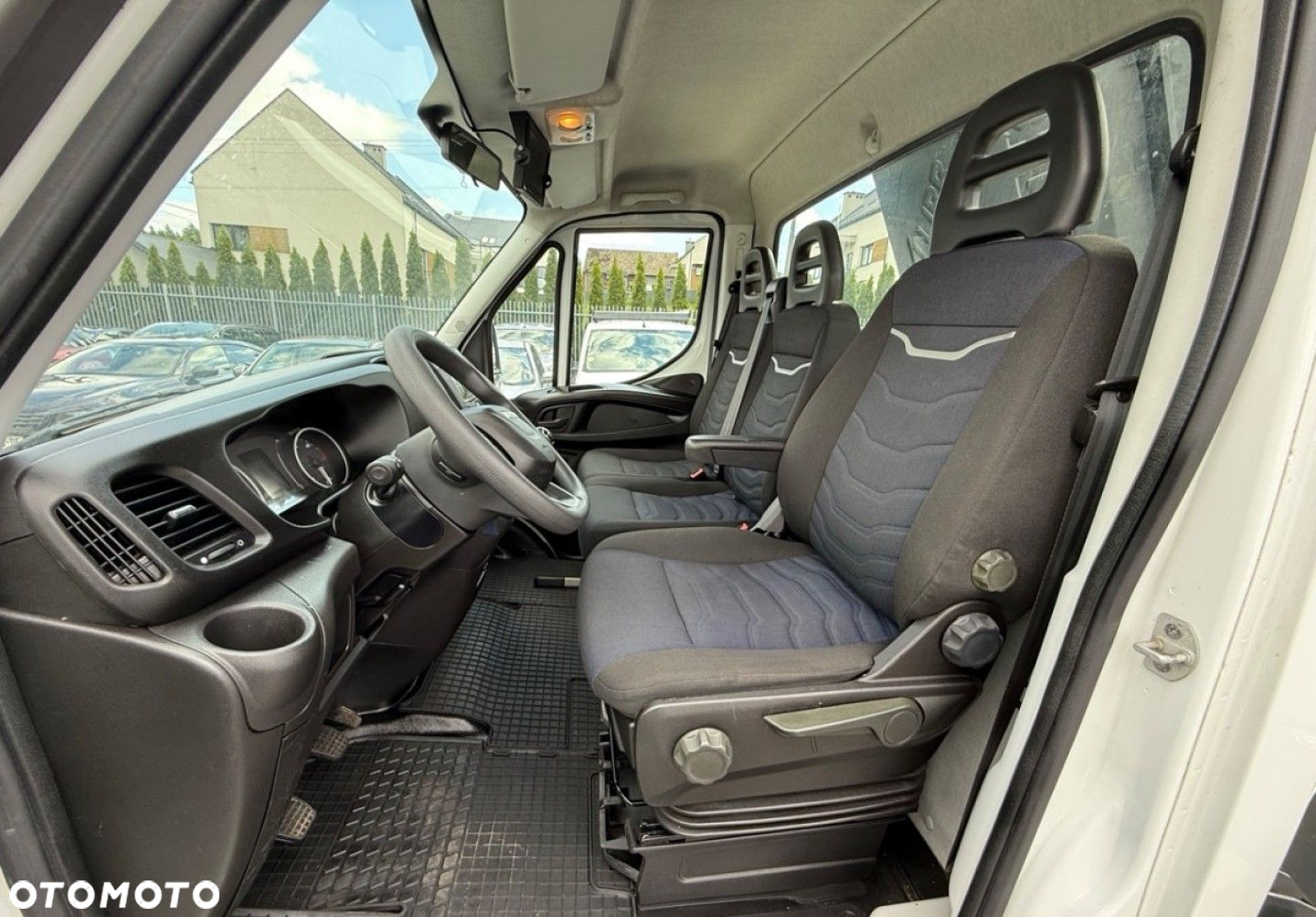 Iveco Iveco DAILY 2023r podnosnik koszowy zwyżka KLUBB  KT20 - 21