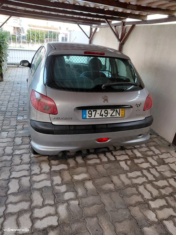 Peugeot 206 - 3