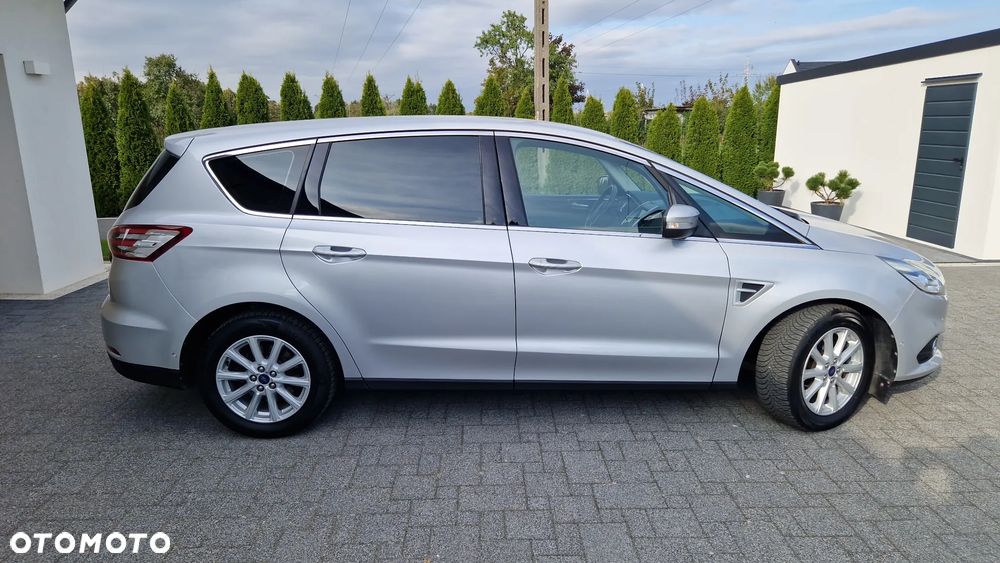 Ford S-Max 2.0 TDCi Titanium PowerShift - 29