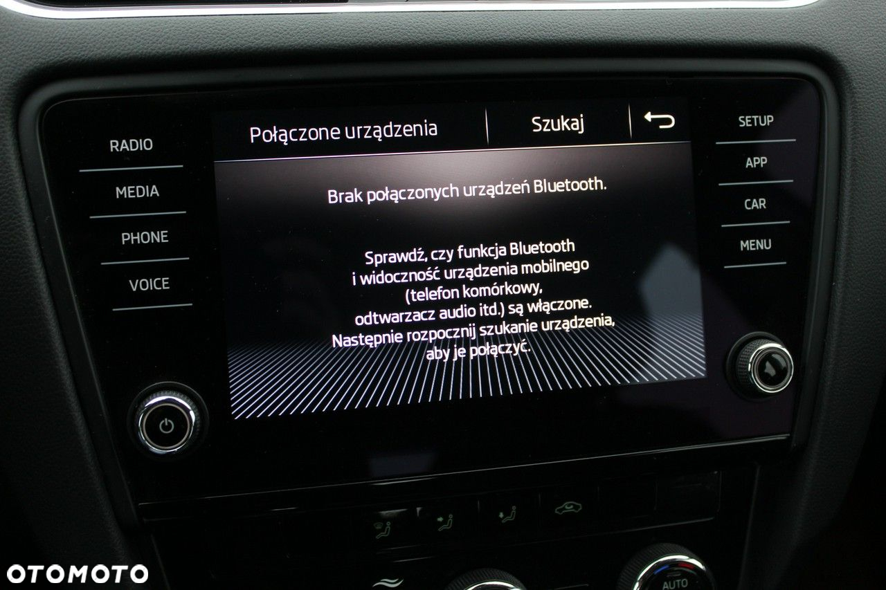 Skoda Octavia - 25