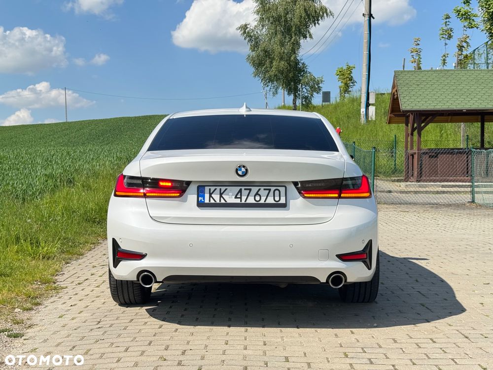 BMW Seria 3 320d - 6
