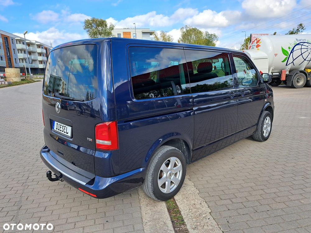 Volkswagen Multivan - 4