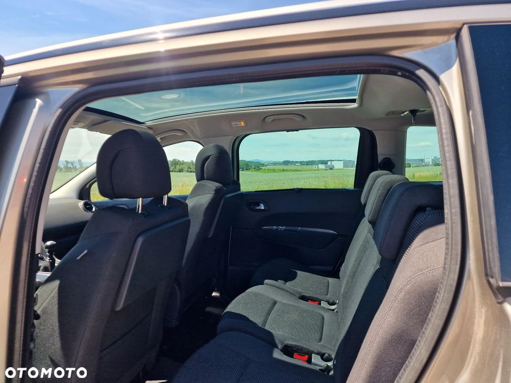 Peugeot 5008 1.6 HDi Premium - 26