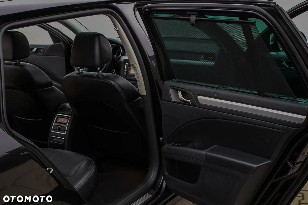 Skoda Superb 2.0 TDI DSG Exclusive - 21